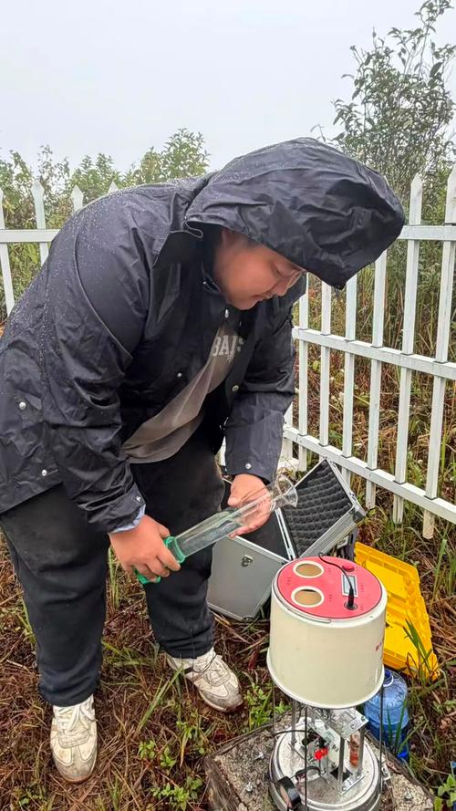 用脚步丈量边疆 以匠心护航精准服务